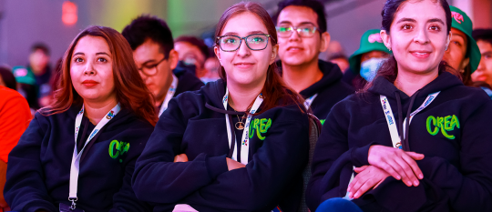 Jóvenes durante el VII Encuentro de la Alianza del Pacífico