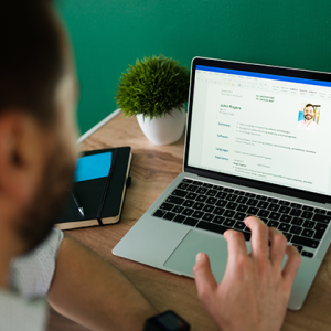 Ponte creativo con tu CV Ponte creativo con tu CV